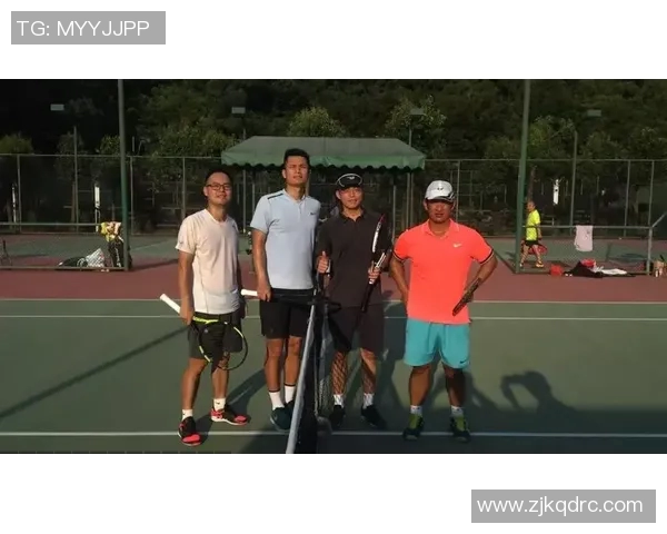 赛后分析：杭州网球队与上海网球队的战术意识与表现对比探讨